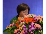2011ЇwI(y)l(f)չ(hu)(yu)a(chn)Ʒ(jing)@(jing)ι